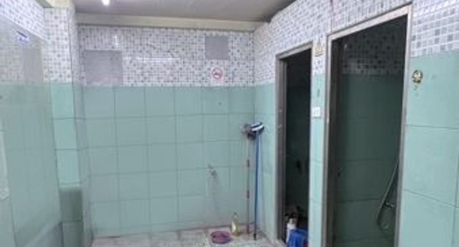 Local comercial en venta de 5 habitaciones en Bang Kho Laem, Bangkok