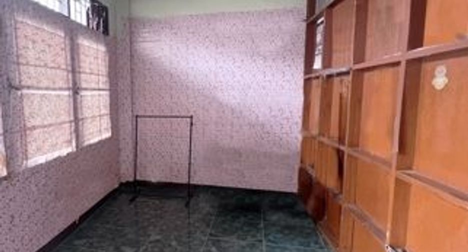 Local comercial en venta de 5 habitaciones en Bang Kho Laem, Bangkok