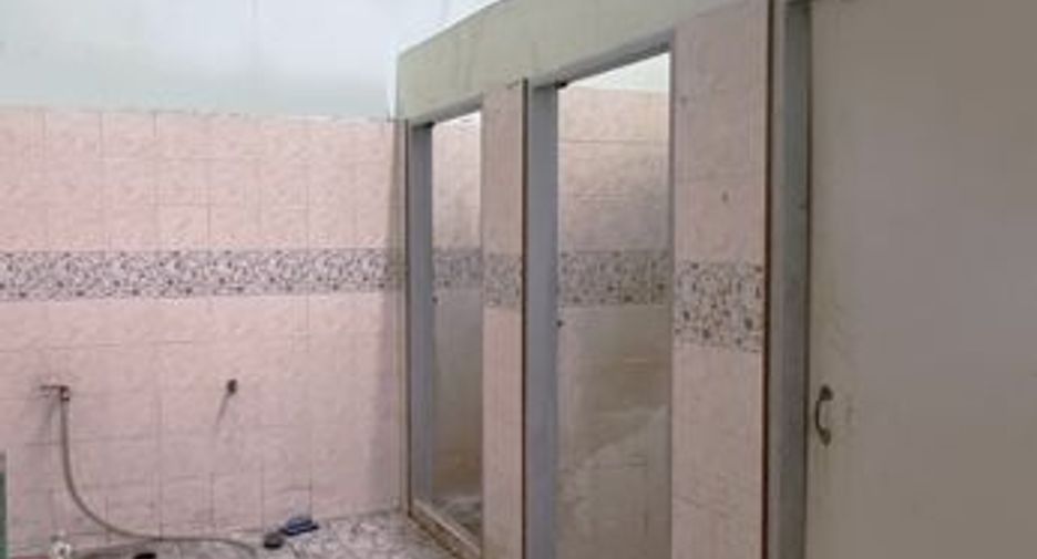 Local comercial en venta de 5 habitaciones en Bang Kho Laem, Bangkok