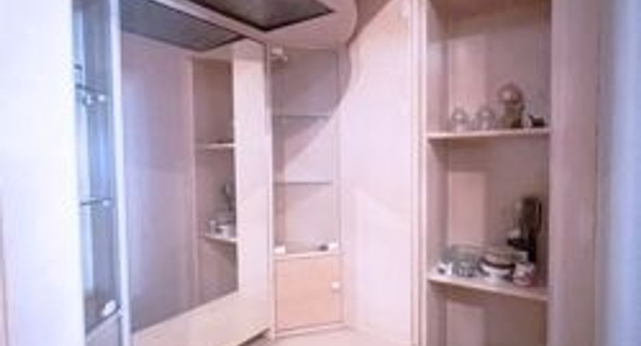 Local comercial en venta de 5 habitaciones en Bang Kho Laem, Bangkok