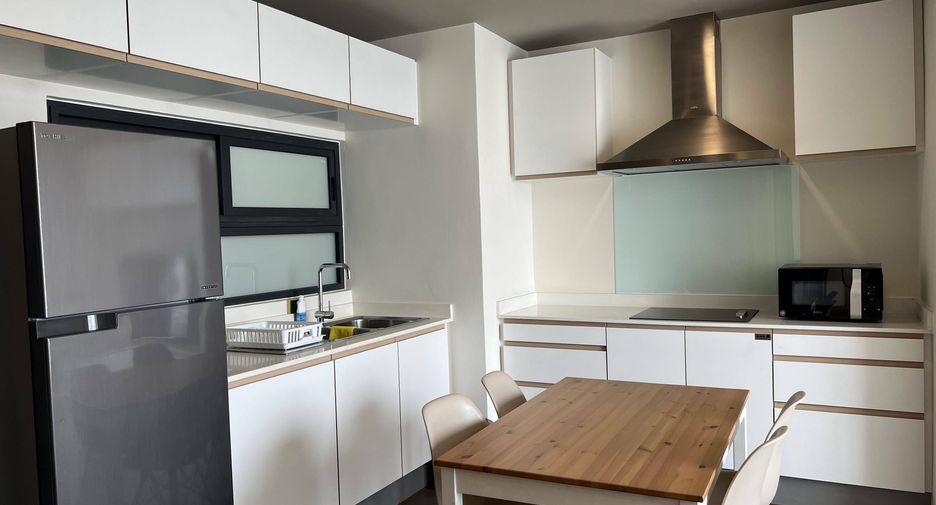 Condo en alquiler de 2 habitaciones en Watthana, Bangkok