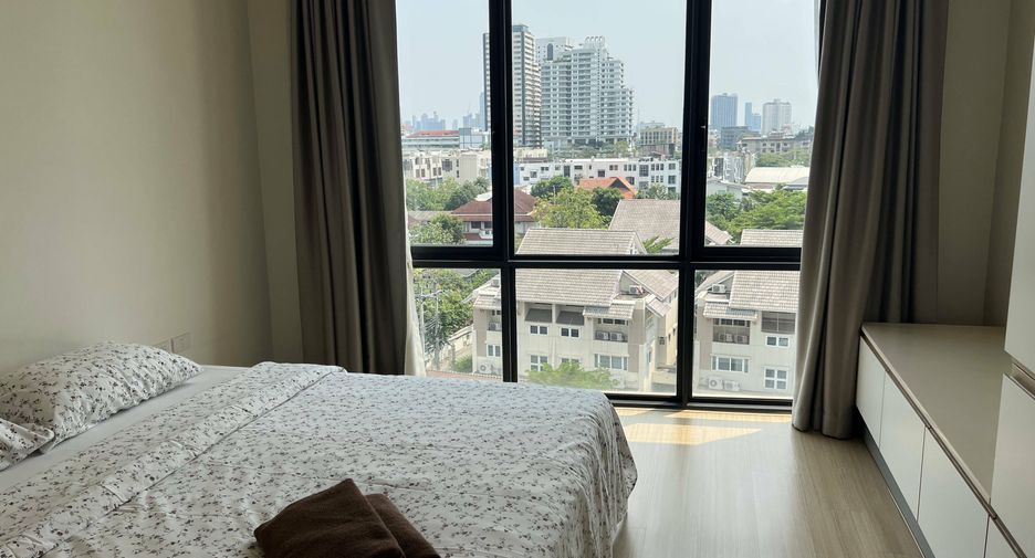 Condo en alquiler de 2 habitaciones en Watthana, Bangkok