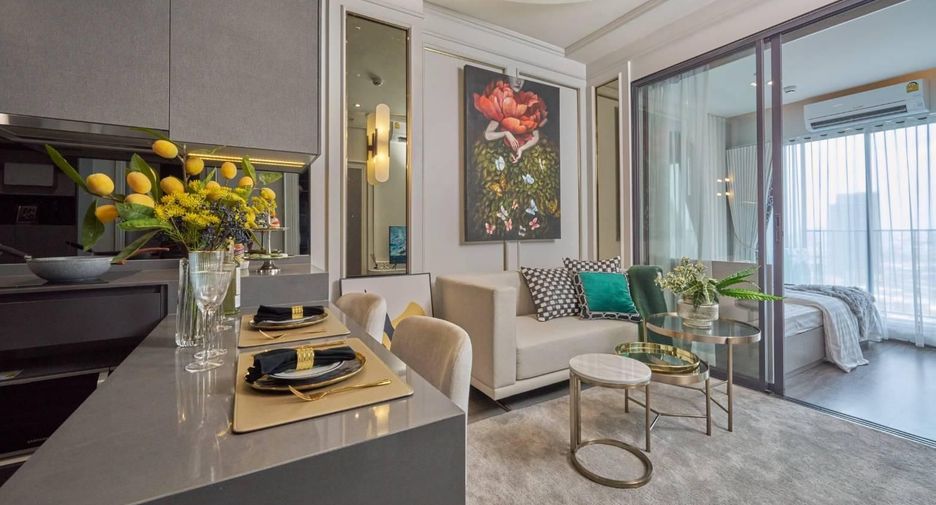 For sale 2 bedrooms condo in Bang Rak, Bangkok