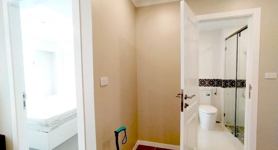 For sale 1 bed condo in Bang Lamung, Chonburi
