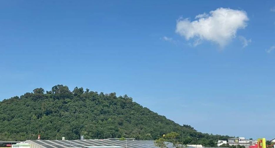 For sale 2 bedrooms condo in Mueang Phuket, Phuket