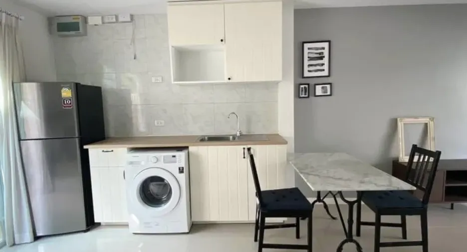 For rent 2 bedrooms townhouse in Bang Phli, Samut Prakan