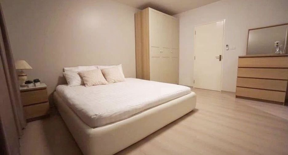 For rent 2 bedrooms townhouse in Bang Phli, Samut Prakan
