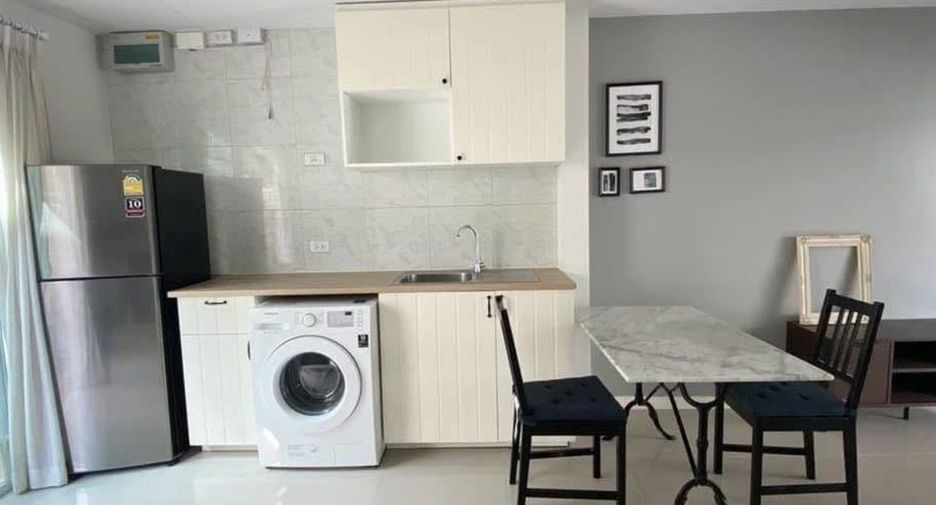 For rent 2 bedrooms townhouse in Bang Phli, Samut Prakan