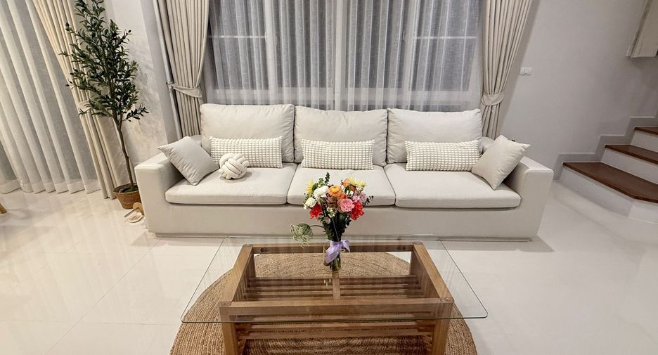For rent 4 bedrooms house in Thalang, Phuket