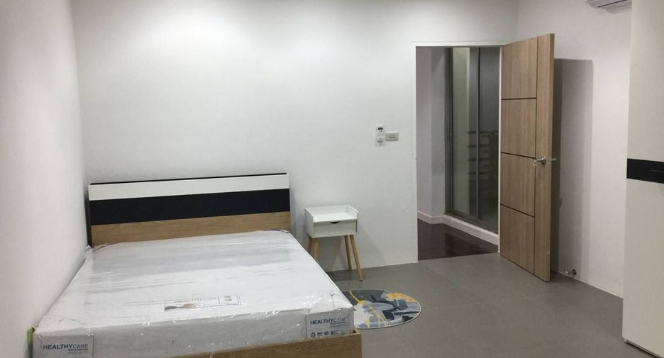 For rent 3 bedrooms condo in Bang Phli, Samut Prakan