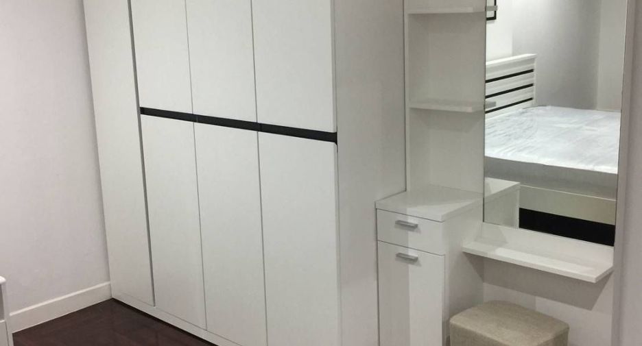 For rent 3 bedrooms condo in Bang Phli, Samut Prakan