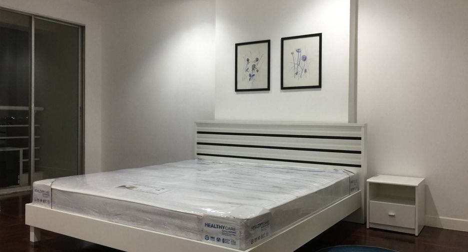 For rent 3 bedrooms condo in Bang Phli, Samut Prakan