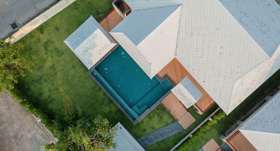 For sale 3 bedrooms villa in Bang Lamung, Chonburi
