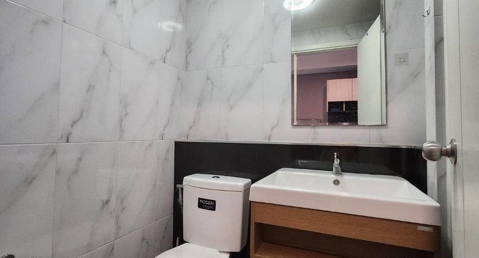For sale studio condo in Chatuchak, Bangkok