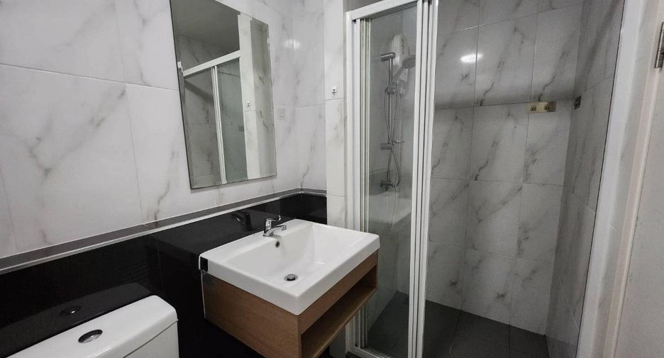 For sale studio condo in Chatuchak, Bangkok