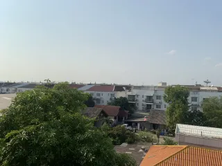 出售 和 出租 2 卧室 公寓 在 Lat Phrao, 曼谷