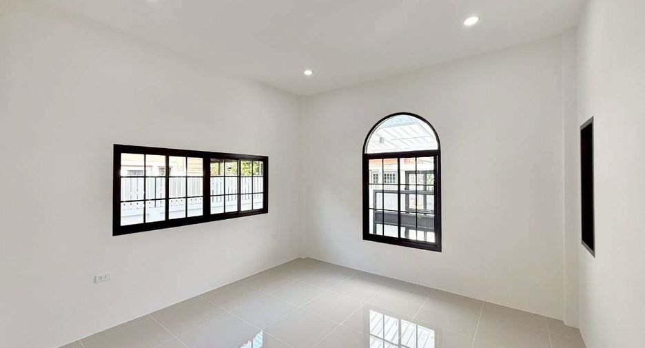 出售 2 卧室 独立屋 在 Phuket Town, 普吉