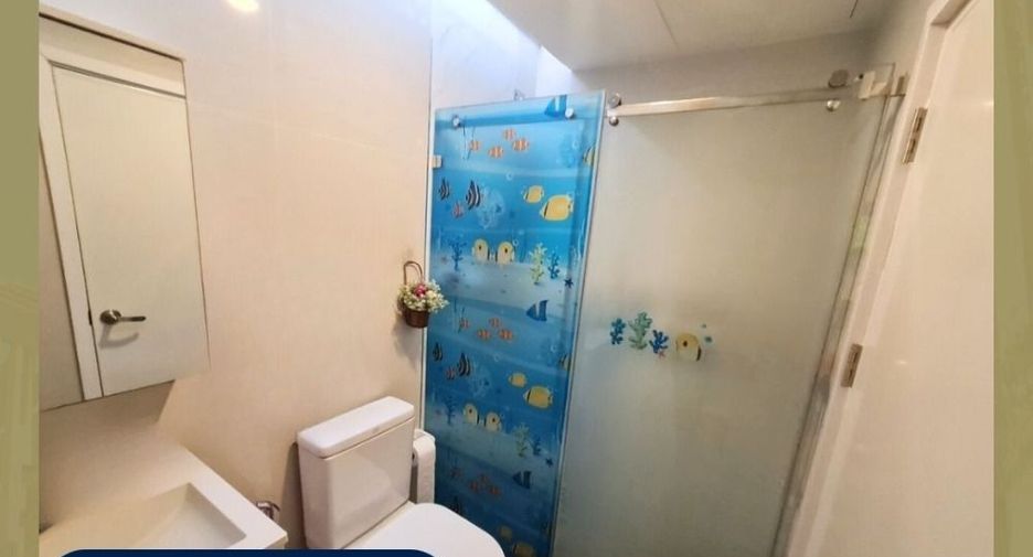 For sale 3 ベッドルーム townhouse in Phasi Charoen, Bangkok