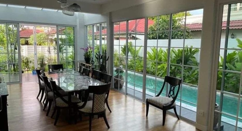 Casa en venta de 4 habitaciones en Bang Khae, Bangkok