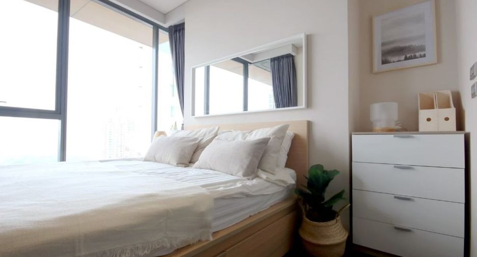 For rent 1 bed condo in Khlong Toei, Bangkok