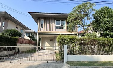 Haus zum Kauf mit 3 Zimmer in Bang Bo, Samut Prakan