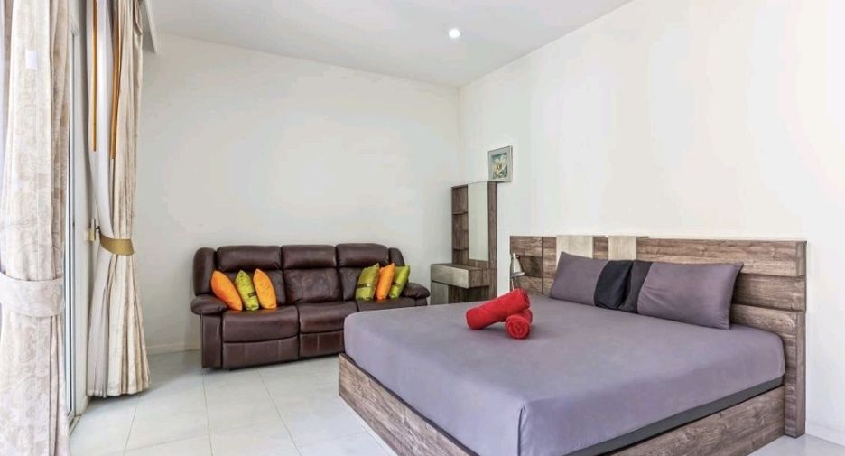 For sale 3 bedrooms villa in Mueang Phuket, Phuket