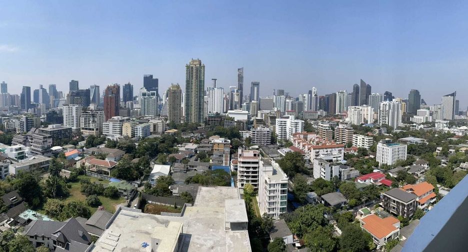 For rent 1 bed condo in Watthana, Bangkok