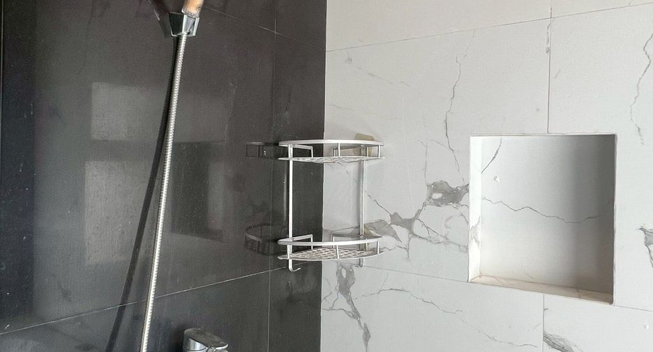 Аренда 3 спальни таунхаус в Щаттхана, Бангкок