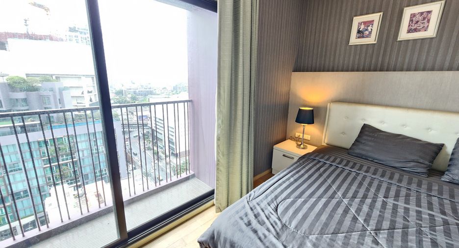 For rent 1 bed condo in Khlong Toei, Bangkok