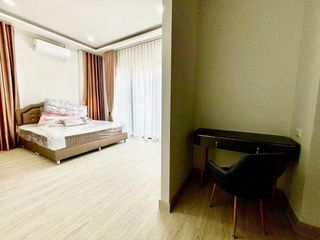 Haus zur Miete mit 3 Zimmer in Bang Lamung, Chonburi