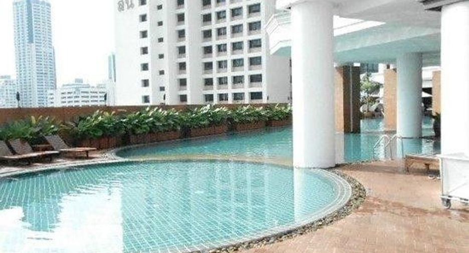 For sale 2 bedrooms condo in Bang Rak, Bangkok