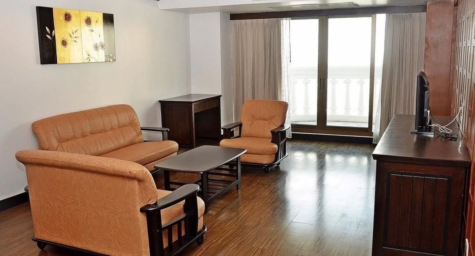 For sale 2 bedrooms condo in Bang Rak, Bangkok
