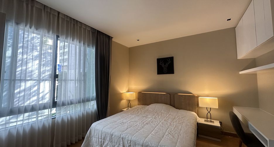 Haus zur Miete mit 4 Zimmer in Huai Khwang, Bangkok