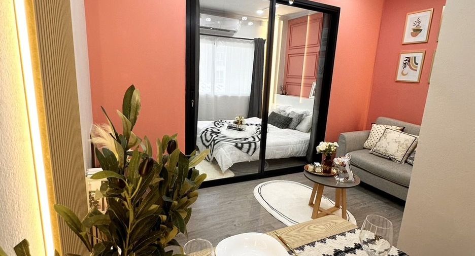 For sale 1 bed condo in Wang Thonglang, Bangkok