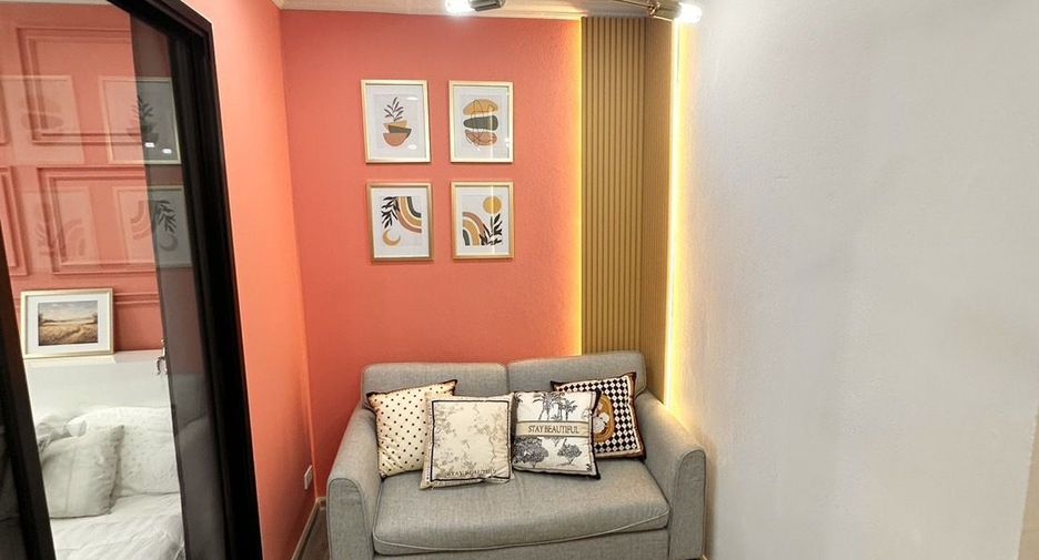 For sale 1 bed condo in Wang Thonglang, Bangkok