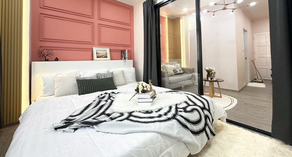 For sale 1 bed condo in Wang Thonglang, Bangkok