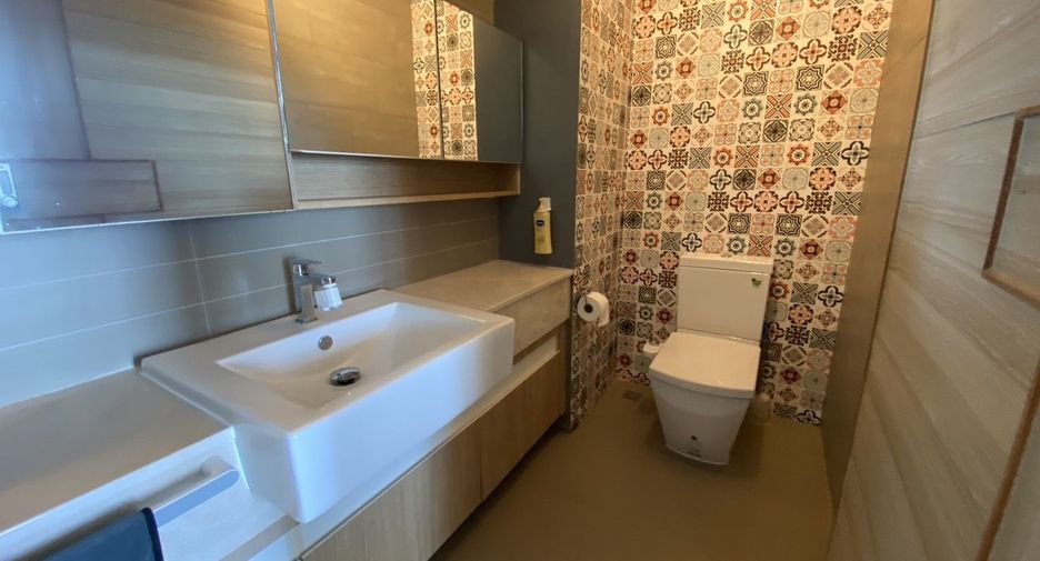 For sale 1 Beds condo in Bang Lamung, Chonburi