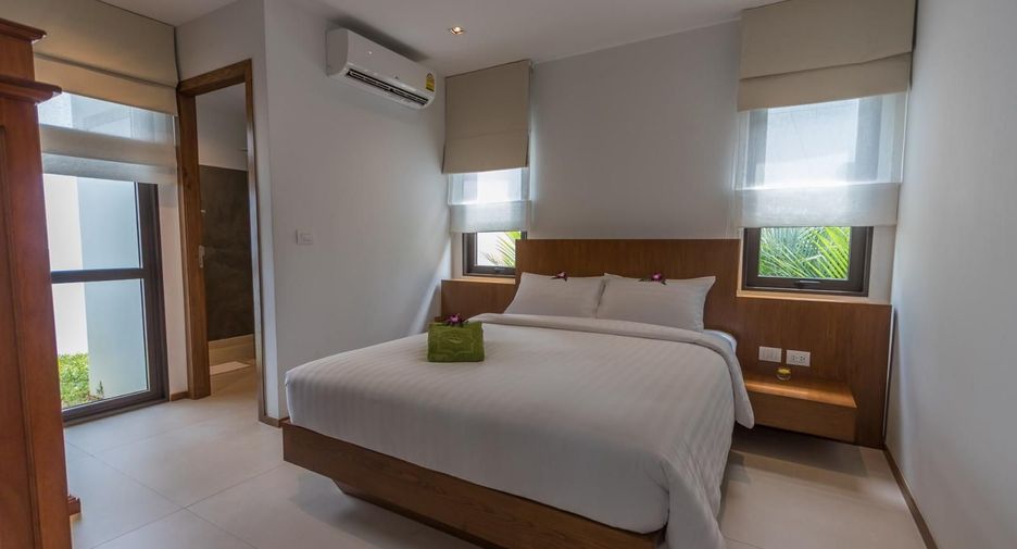 For rent 3 bedrooms villa in Mueang Phuket, Phuket