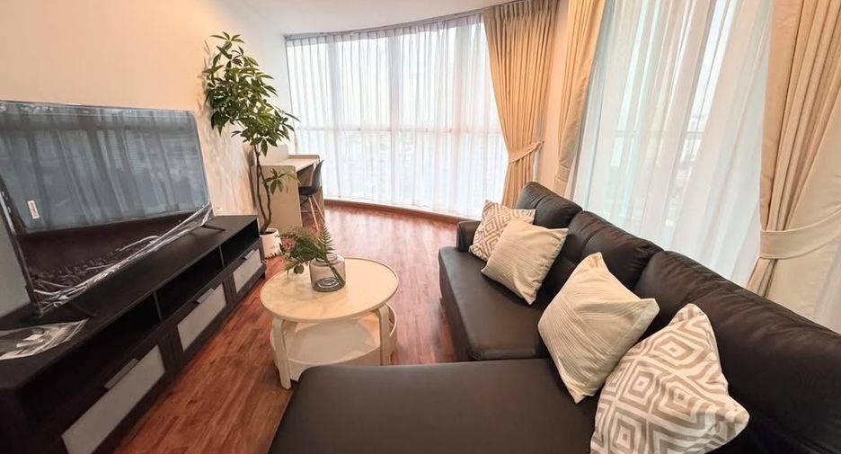 For rent 2 bedrooms condo in Bang Kapi, Bangkok