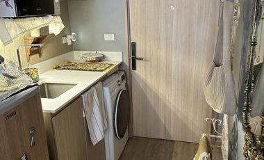 À vendre et à louer studio condo à Bangkok Noi, Bangkok