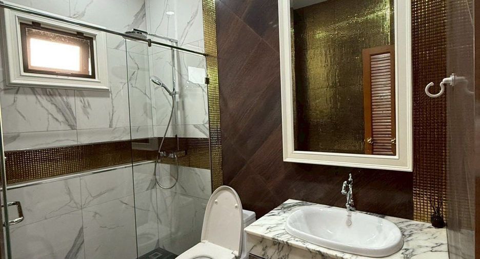Haus zum Kauf und zur Miete mit 4 Zimmer in Lak Si, Bangkok