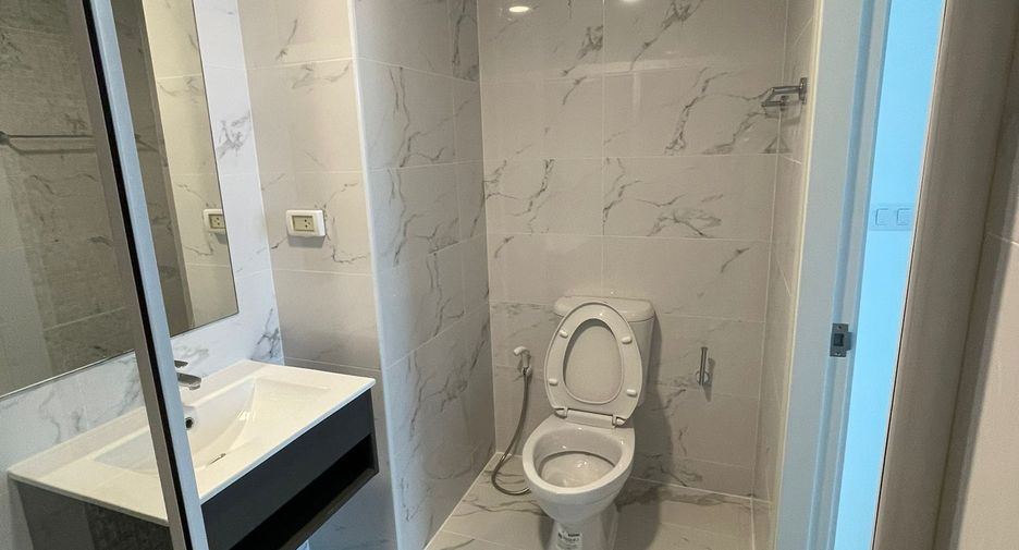 For rent 1 Beds condo in Huai Khwang, Bangkok