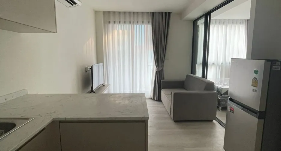 For rent 1 bed condo in Huai Khwang, Bangkok