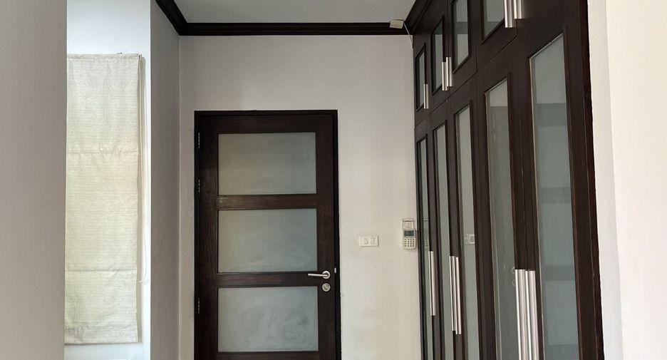 For sale 3 bedrooms villa in Mueang Phuket, Phuket