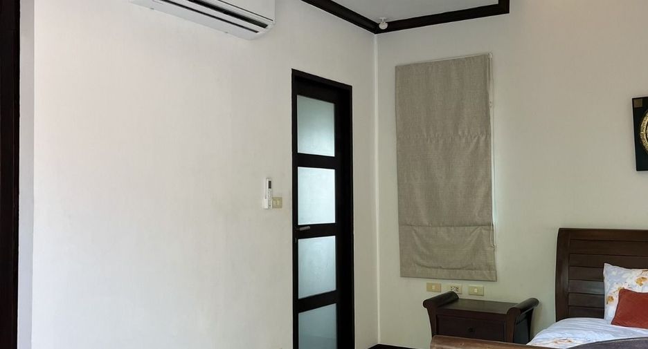 For sale 3 bedrooms villa in Mueang Phuket, Phuket