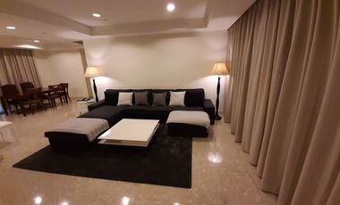 À louer 4 chambres condo à Watthana, Bangkok