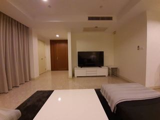 出租 4 卧室 公寓 在 Watthana, 曼谷