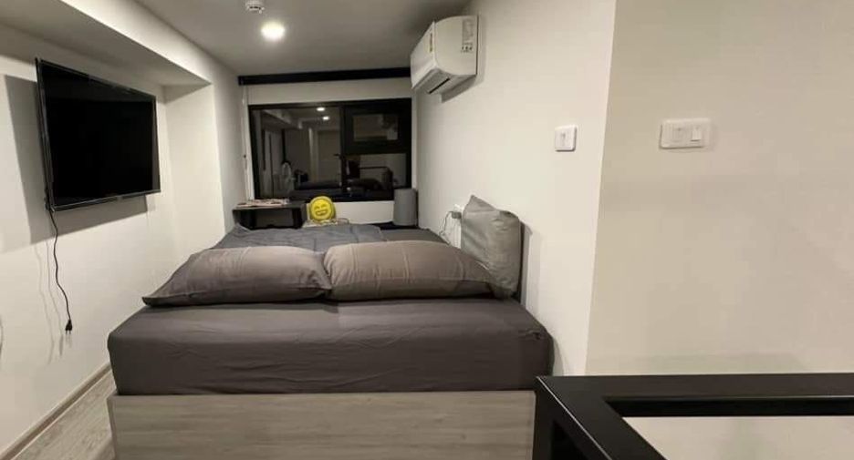 For rent 2 bedrooms condo in Bang Kapi, Bangkok