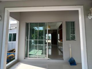 For sale 3 bedrooms house in Bang Bo, Samut Prakan