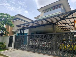 For sale and for rent 4 bedrooms house in Khan Na Yao, Bangkok